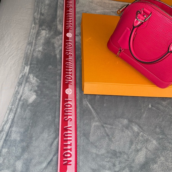 A limited edition Brand new I only where it once very cute bag - Picture 5 of 8